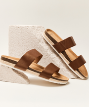 Frankie4 Maria III Slides Cognac