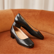 Frankie4 Cleo Black Heels