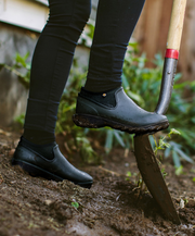 BOGS Sauvie Chelsea Black Womens Waterproof Shoes