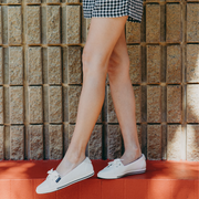 Frankie4 Sophie IV White Tumbled Flats