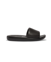 FitFlop iQushion D-Luxe Padded Leather Slides Black