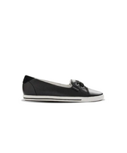 Frankie4 Hannah III Black Punched Flats