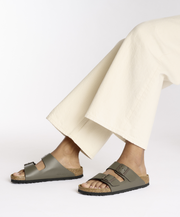 Birkenstock Arizona Smooth Leather Concrete Grey Sandals