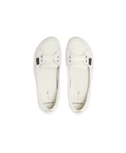 Frankie4 Sophie IV White Tumbled Flats