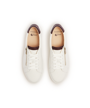 Frankie4 Billie II White Cherry Lacquer Exclusive