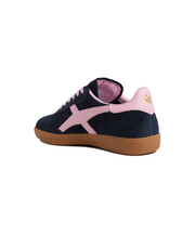 Goodsole 2001 Crossroads Sneaker Navy/Pink Suede