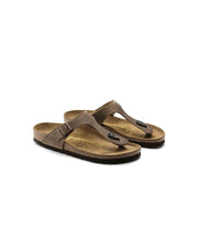 Birkenstock Gizeh Oiled Leather Tobacco Brown Sandals