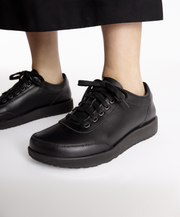 Mens and Womens Everyday Black Leather Shoe Supportive Comfy Modern