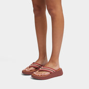 Fitflop Crochet Flatform Toe-Post Sandals Brown