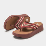 Fitflop Crochet Flatform Toe-Post Sandals Brown