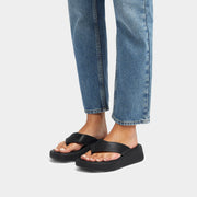 FitFlop F-mode Folded-Leather Flatfrom Toe-Post Sandals Black