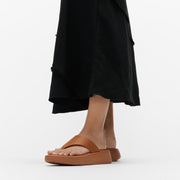 FitFlop F-mode Leather Flatform Toe Post Brown