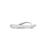 FitFlop iQushion Sparkle Thongs White