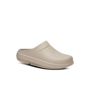 OOFOS OOcloog Nomad Clogs