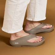 OOFOS OOriginal Plus Driftwood Thongs