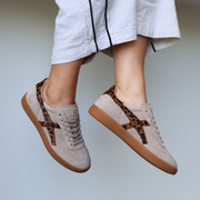 comfortable casual womens sneakers