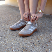 comfortable womens sneakers for summer