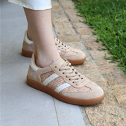 comfortable casual womens sneakers